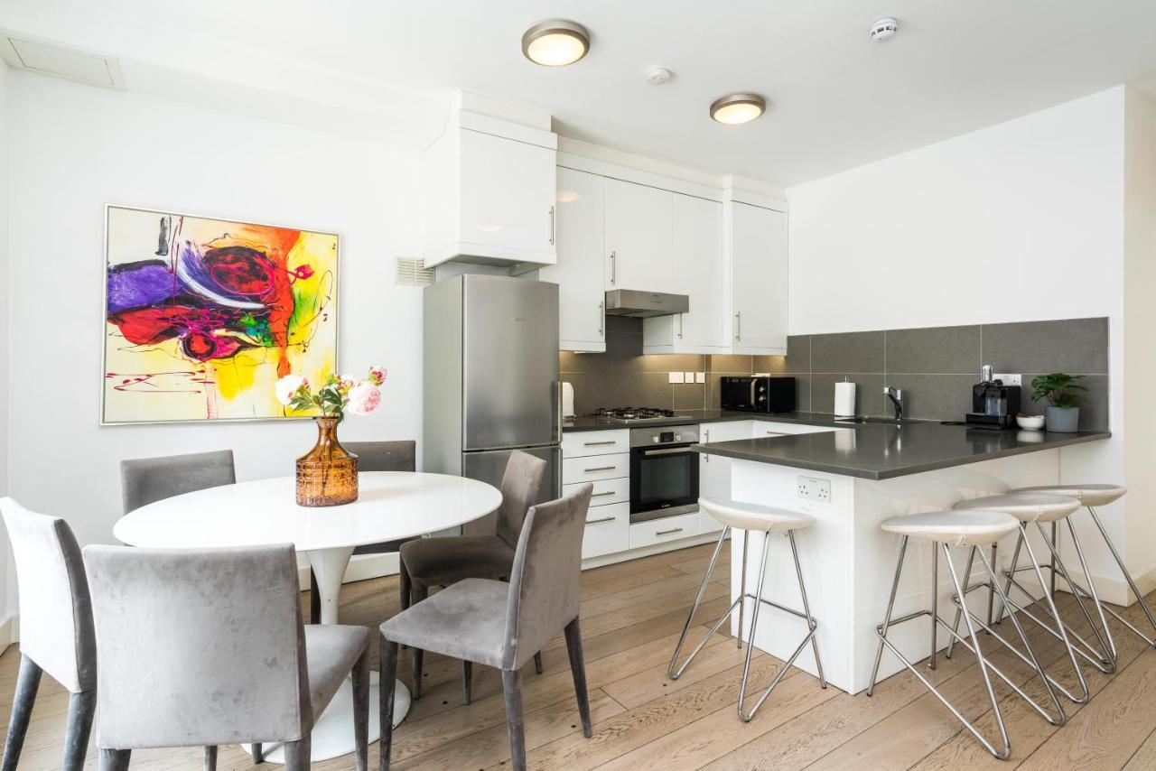 Spacious 2 Bedroom / Earls Court / Kensington Londra Exterior foto